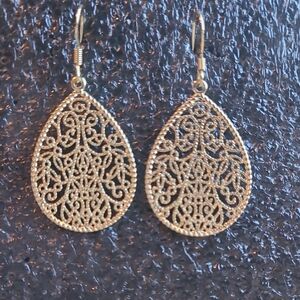 Coleman Gold Filigree Teardrop Dangle Earrings